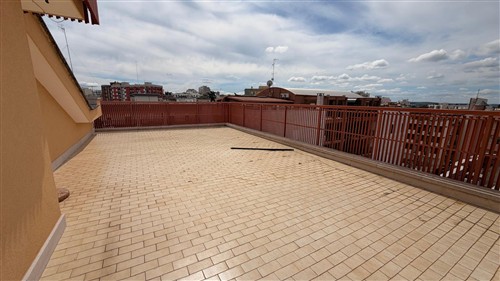 Appartamento con Esclusivo Attico Abitabile e Terrazza Panoramica